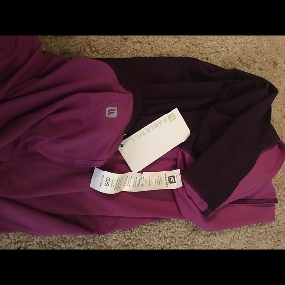 Fabletics scarf - Picture 2 of 3